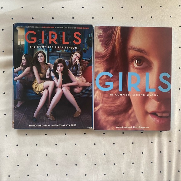 HBO’s Girls Season 1 and Season 2 DVDs - Picture 10 of 10